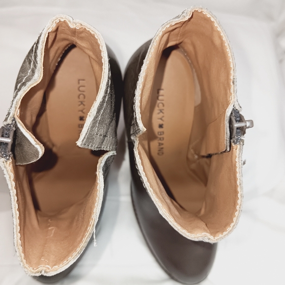 Lucky Brand Elegant Gray  Ankle Boots Size  6.5 - Picture 10 of 12